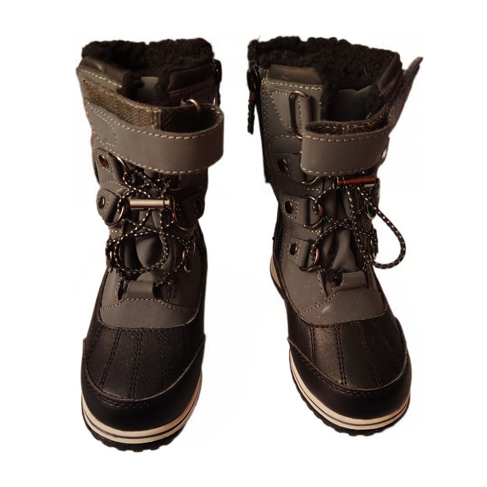 Totes Black Faux Fur Snow Boots